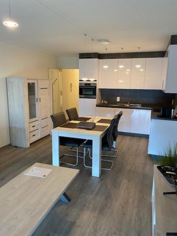 Studio 405 Op Zeedijk Met Frontaal Zeezicht 4De Verdiep Middelkerke Εξωτερικό φωτογραφία